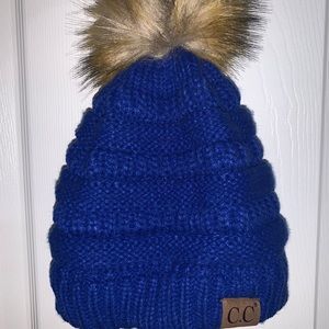 CC 100% acrylic blue winter hat